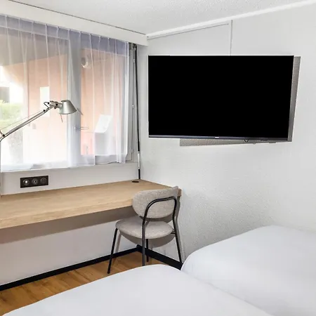 Campanile De Marsan Hotel 3*
