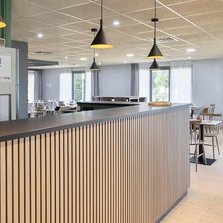 Hotel Campanile Nature - De Marsan 3*