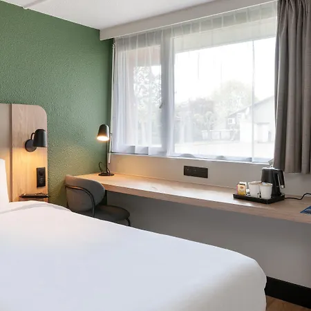Hotel Campanile Nature - De Marsan